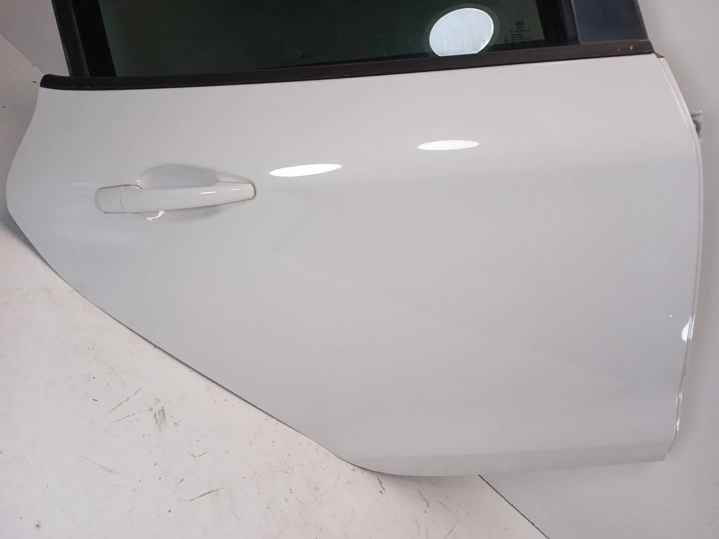 Puerta Trasera Derecha para Peugeot 208 I (Ca_, Cc_)