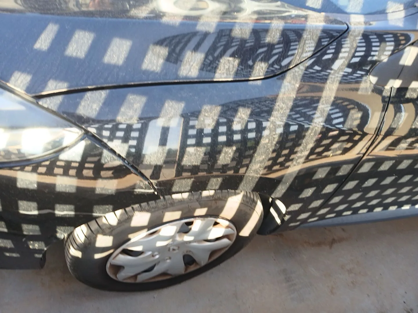 Aleta Delantera Izquierda para Renault Megane Iii Hatchback (Bz0/1_, B3_)