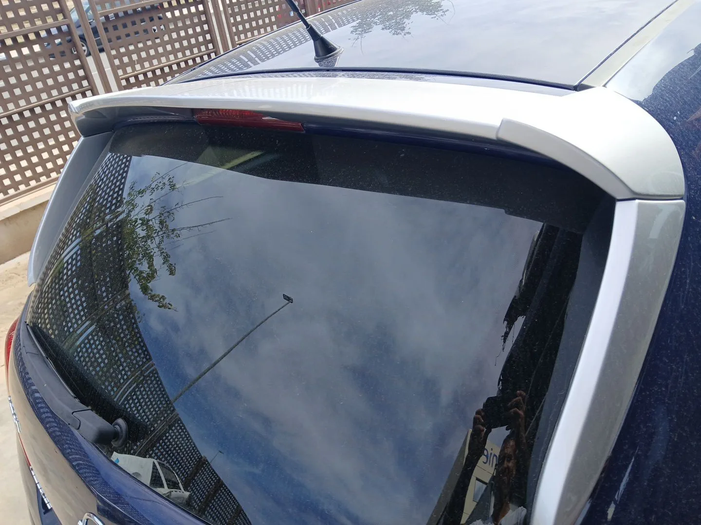 Porton Trasero para Opel Corsa D (S07)
