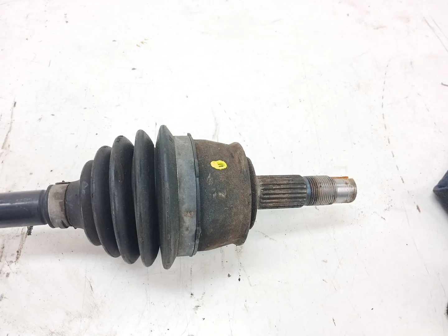 Transmision Delantera Izquierda para Opel Corsa D (S07)