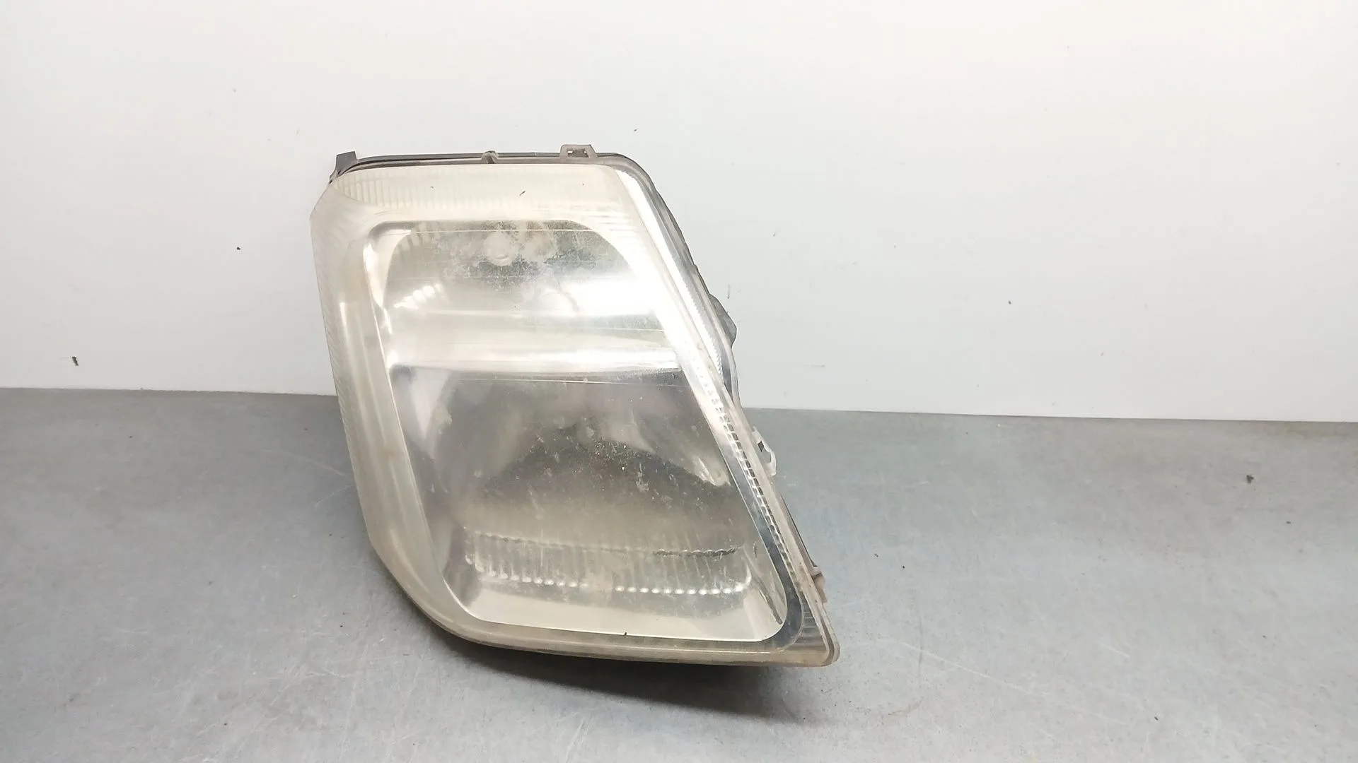 Faro Derecho para Citroën C2 (Jm_)