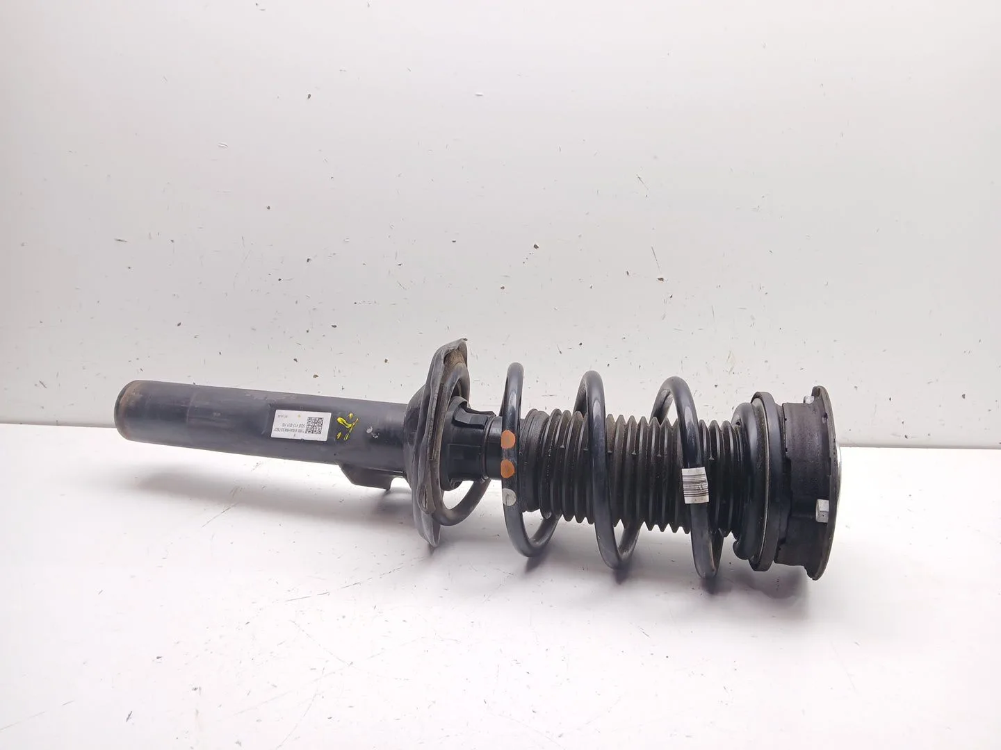 Amortiguador Delantero Derecho para Volkswagen T-Roc (A11, D11)