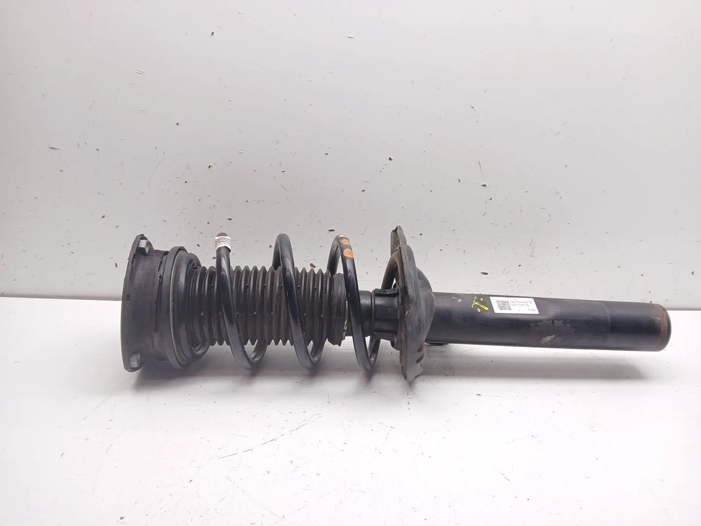 Amortiguador Delantero Derecho para Volkswagen T-Roc (A11, D11)