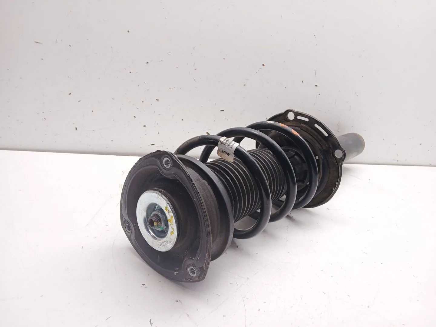 Amortiguador Delantero Derecho para Volkswagen T-Roc (A11, D11)