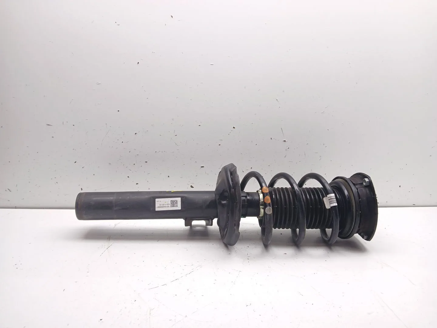 Amortiguador Delantero Izquierdo para Volkswagen T-Roc (A11, D11)