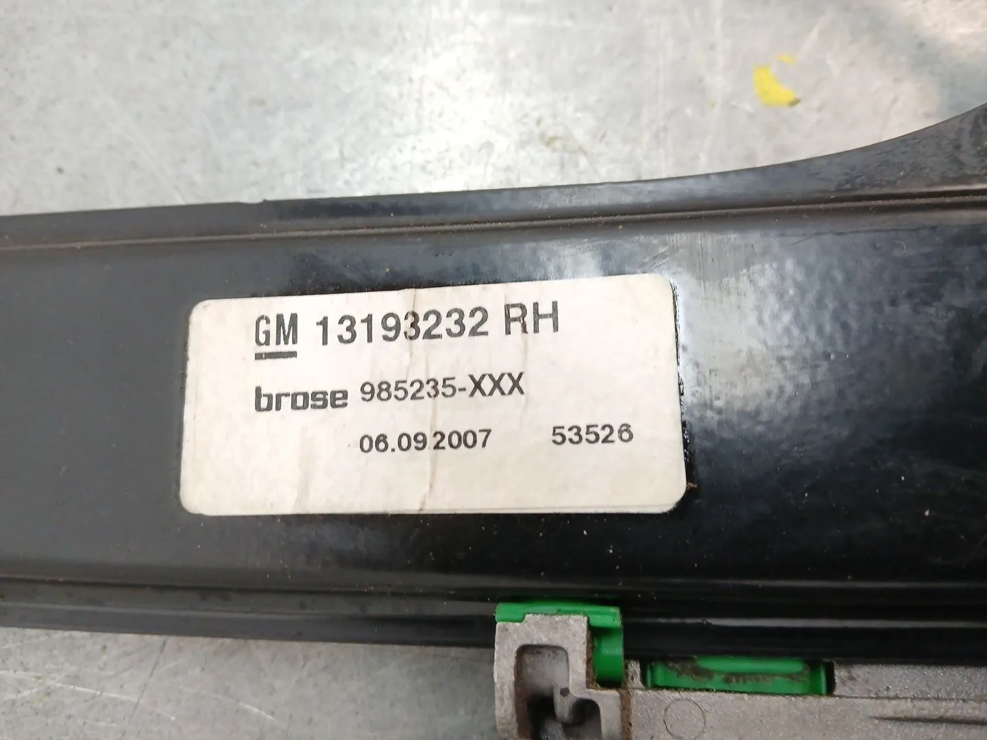 Elevalunas Delantero Derecho para Opel Astra H Twintop (A04)