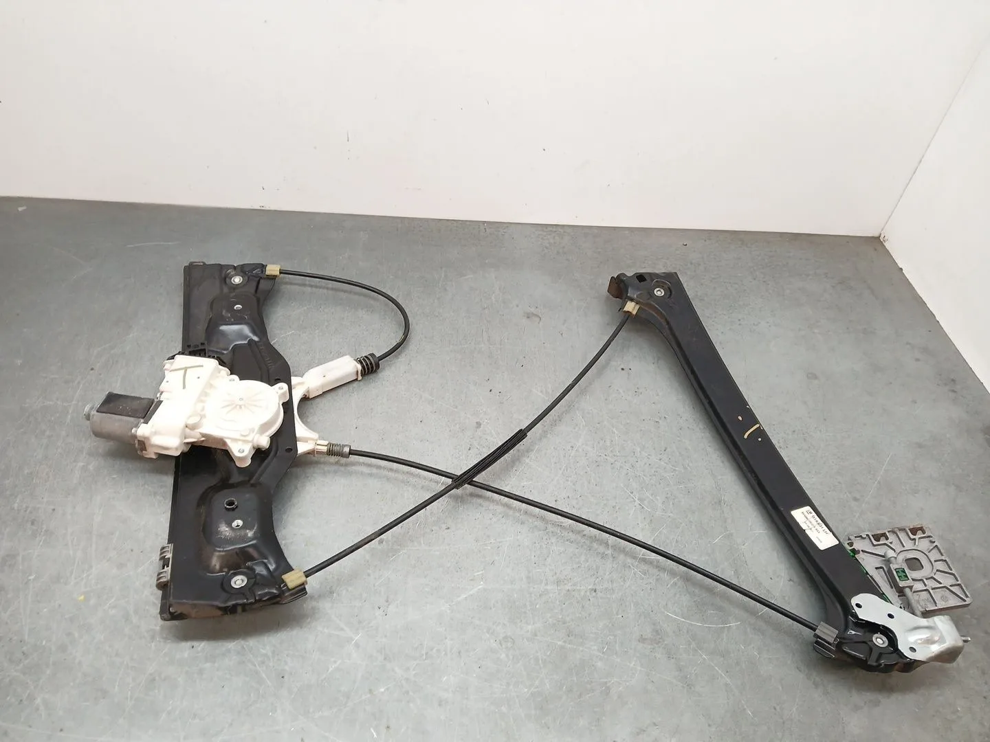 Elevalunas Delantero Izquierdo para Opel Astra H Twintop (A04)