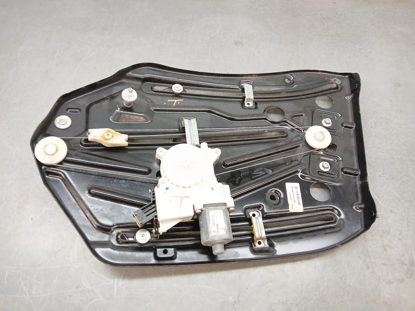 Elevalunas Trasero Derecho para Opel Astra H Twintop (A04)