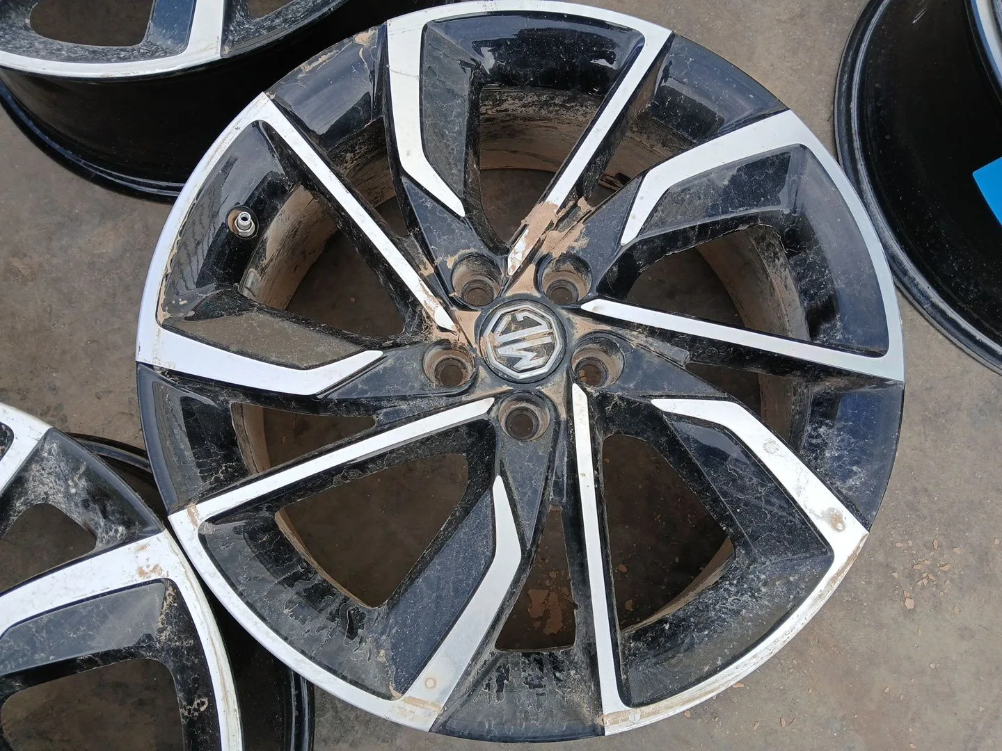 Juego Llantas para Mg Zs Suv (Azs1)