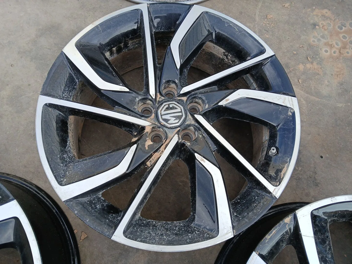 Juego Llantas para Mg Zs Suv (Azs1)