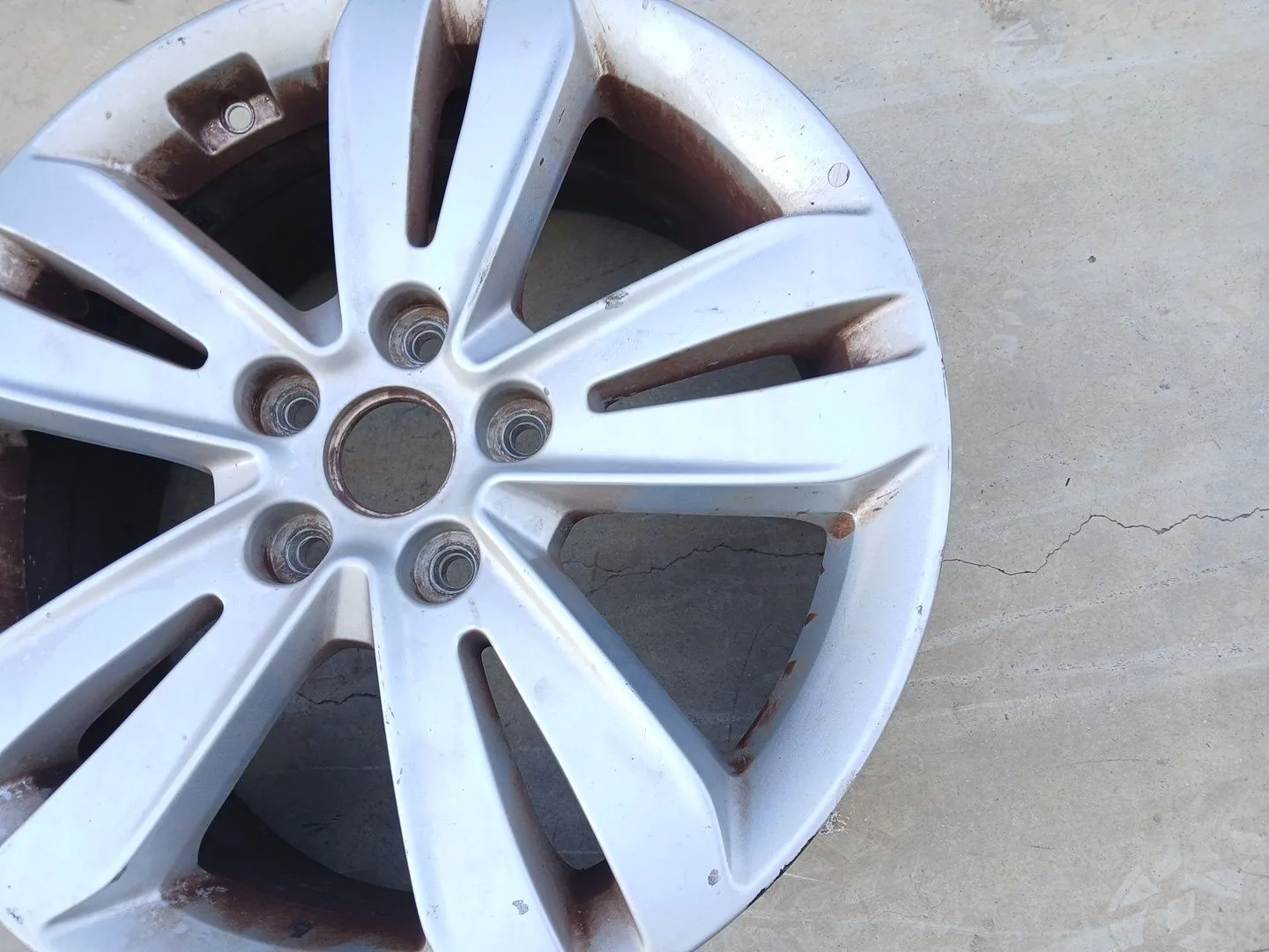 Llanta Trasera Izquierda para Kia Sportage Iv (Ql, Qle)