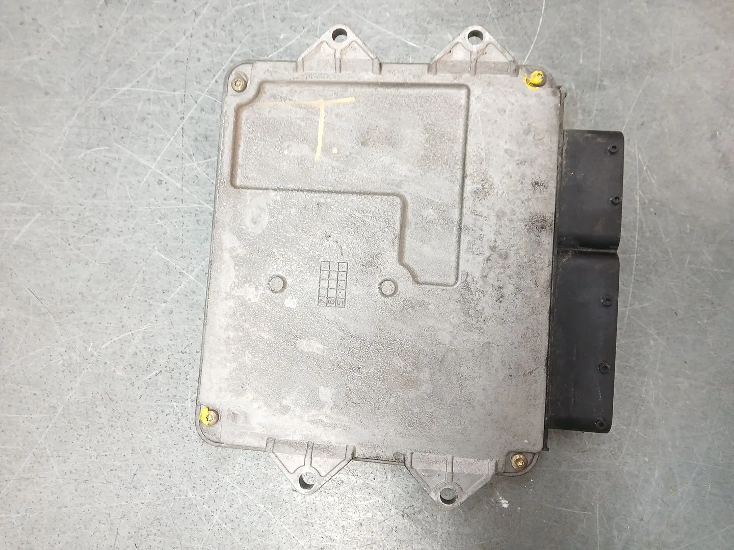 Centralita Motor Uce para Opel Corsa C (X01)