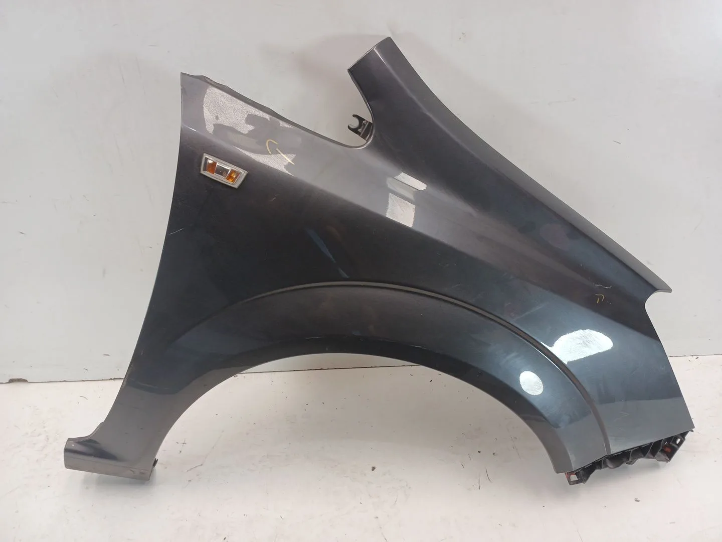 Aleta Delantera Derecha para Opel Zafira / Zafira Family B (A05)