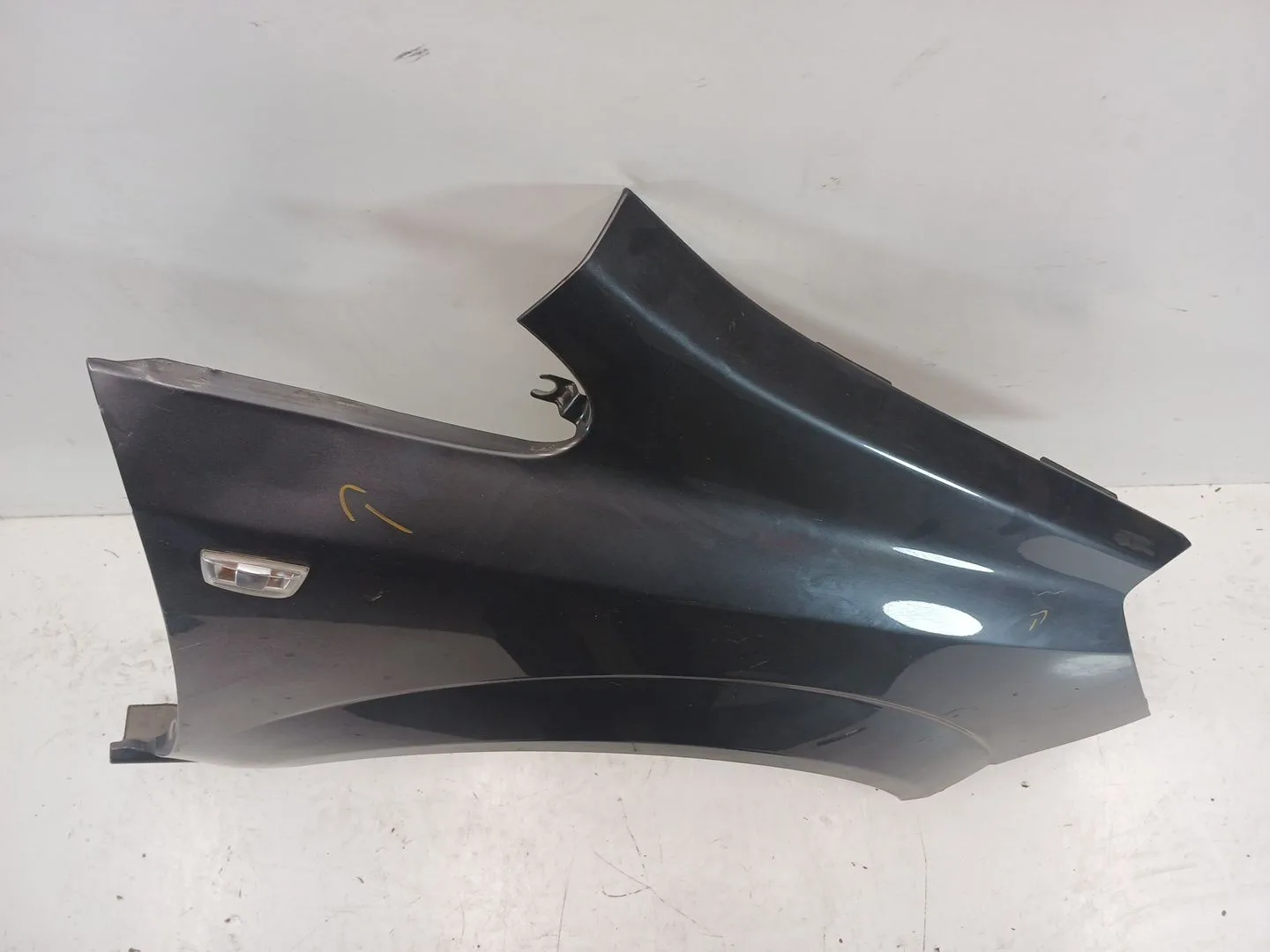Aleta Delantera Derecha para Opel Zafira / Zafira Family B (A05)