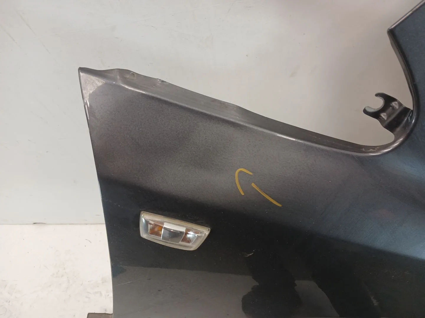 Aleta Delantera Derecha para Opel Zafira / Zafira Family B (A05)