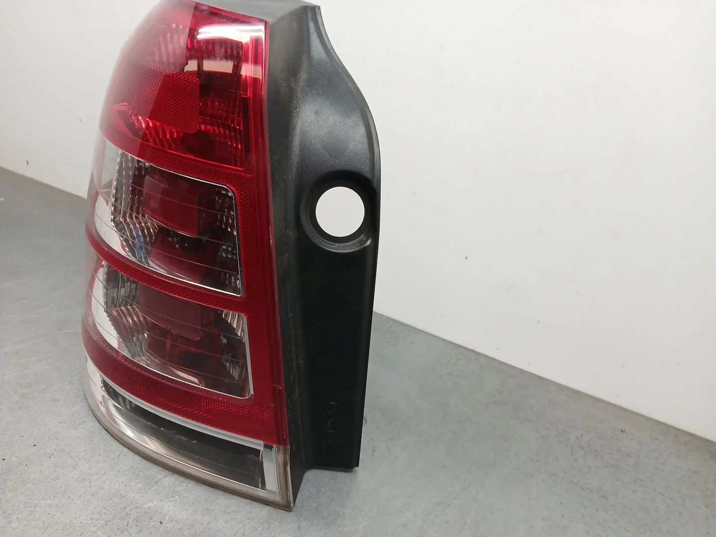 Piloto Trasero Izquierdo para Opel Zafira / Zafira Family B (A05)