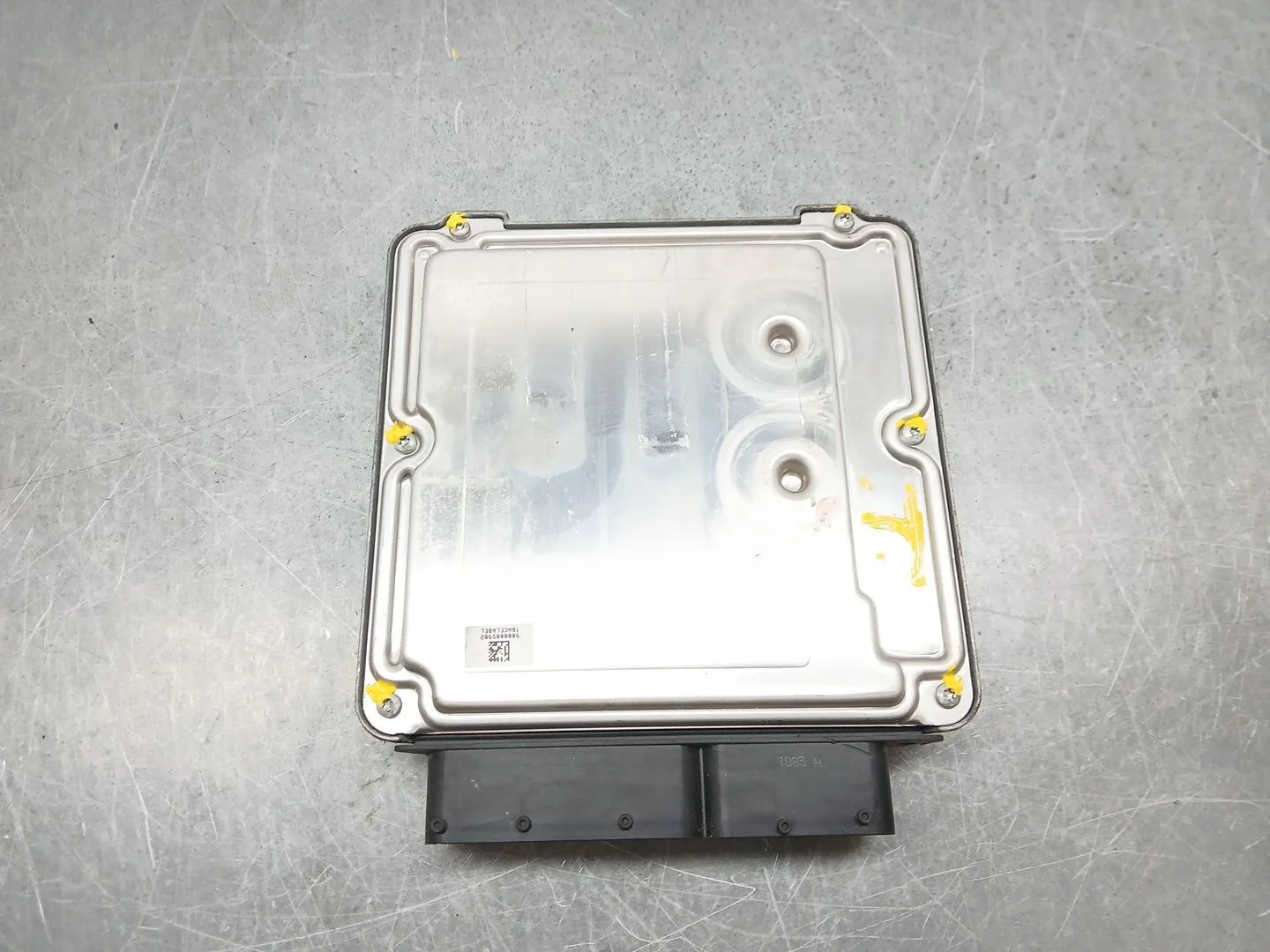 Centralita Motor Uce para Volkswagen Golf V (1K1)
