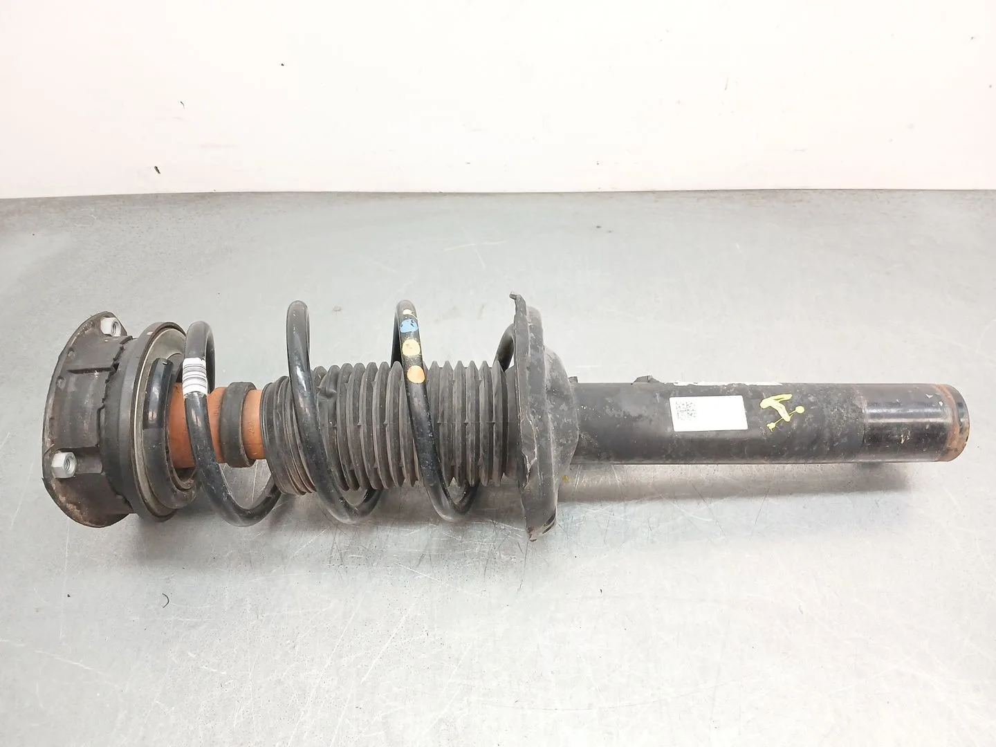 Amortiguador Delantero Izquierdo para Audi Q2 (Gab, Gag)
