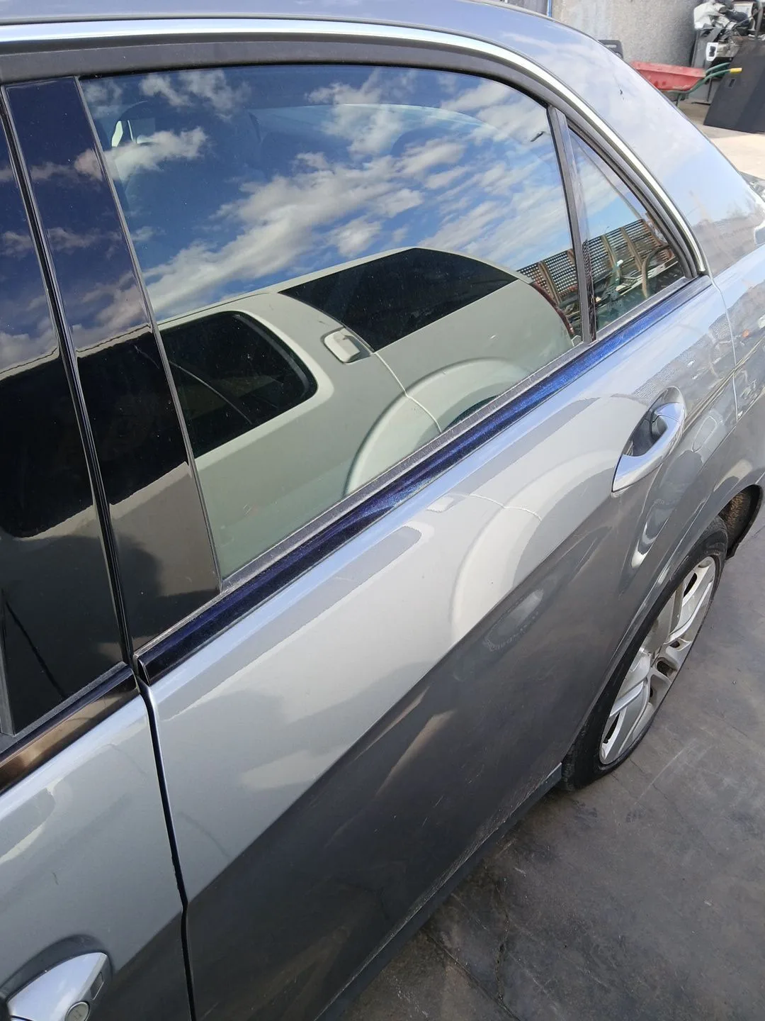 Puerta Trasera Izquierda para Mercedes-Benz Clase E (W212)
