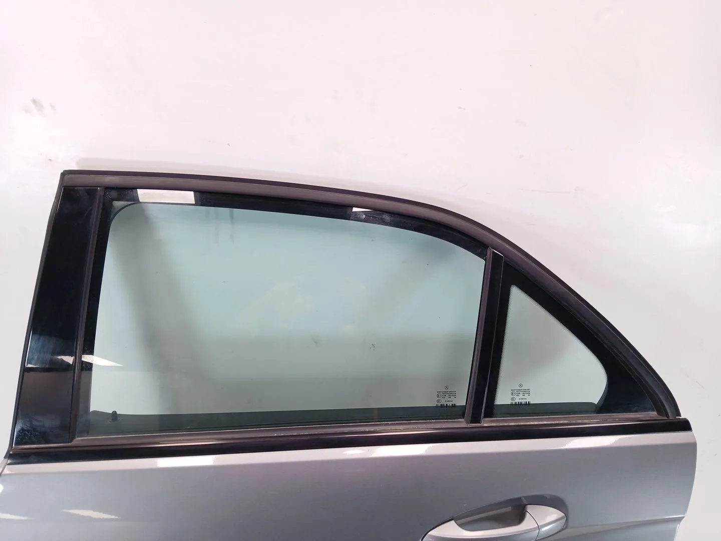 Puerta Trasera Izquierda para Mercedes-Benz Clase E (W212)