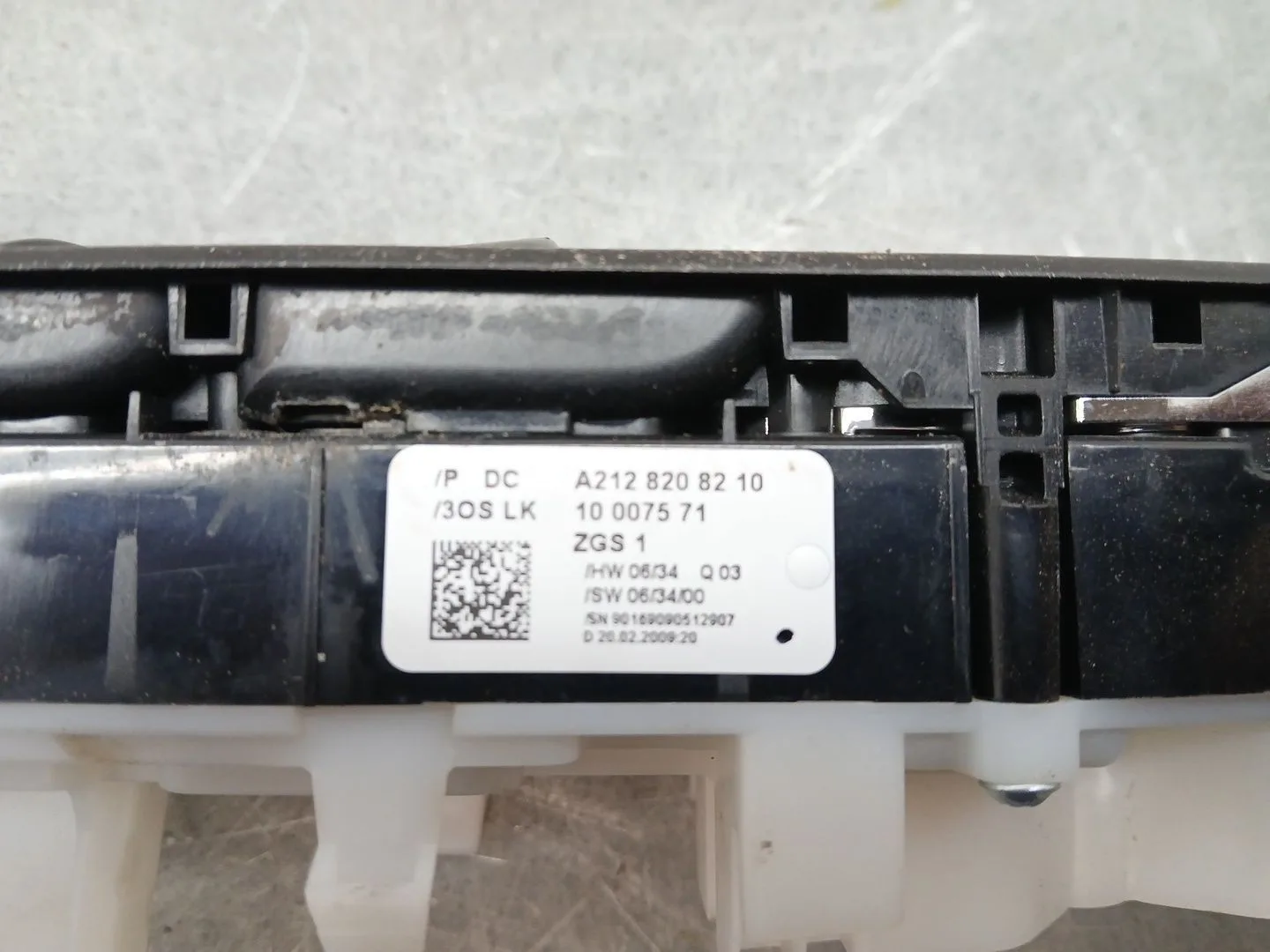 Mando Elevalunas Delantero Izquierdo para Mercedes-Benz Clase E (W212)