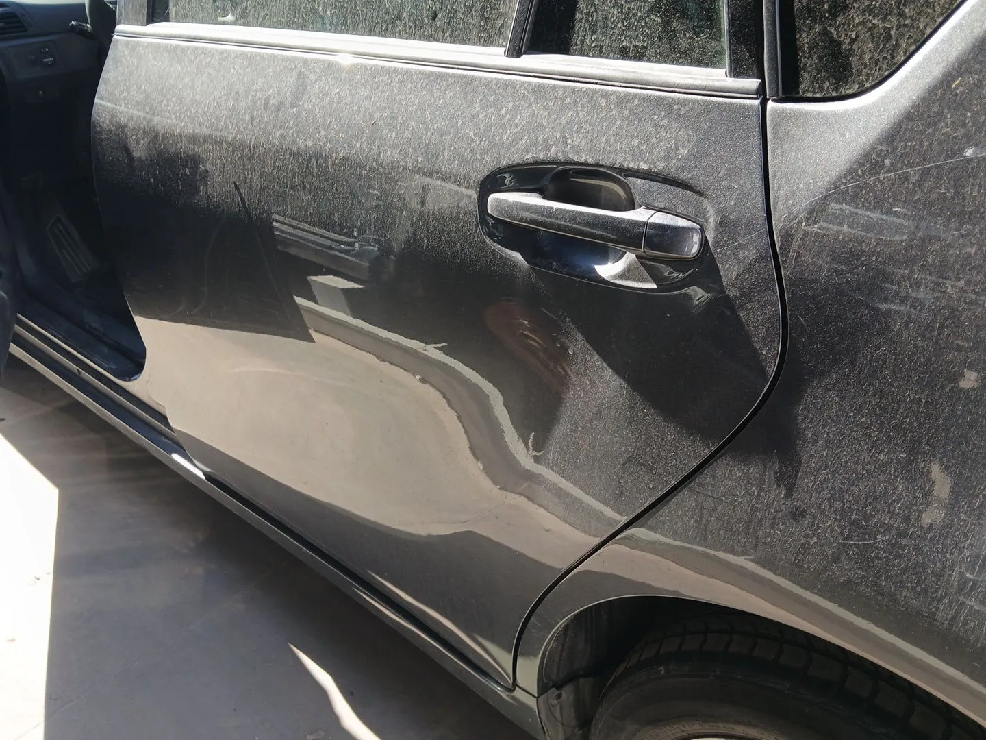 Puerta Trasera Izquierda para Toyota Verso (_R2_)