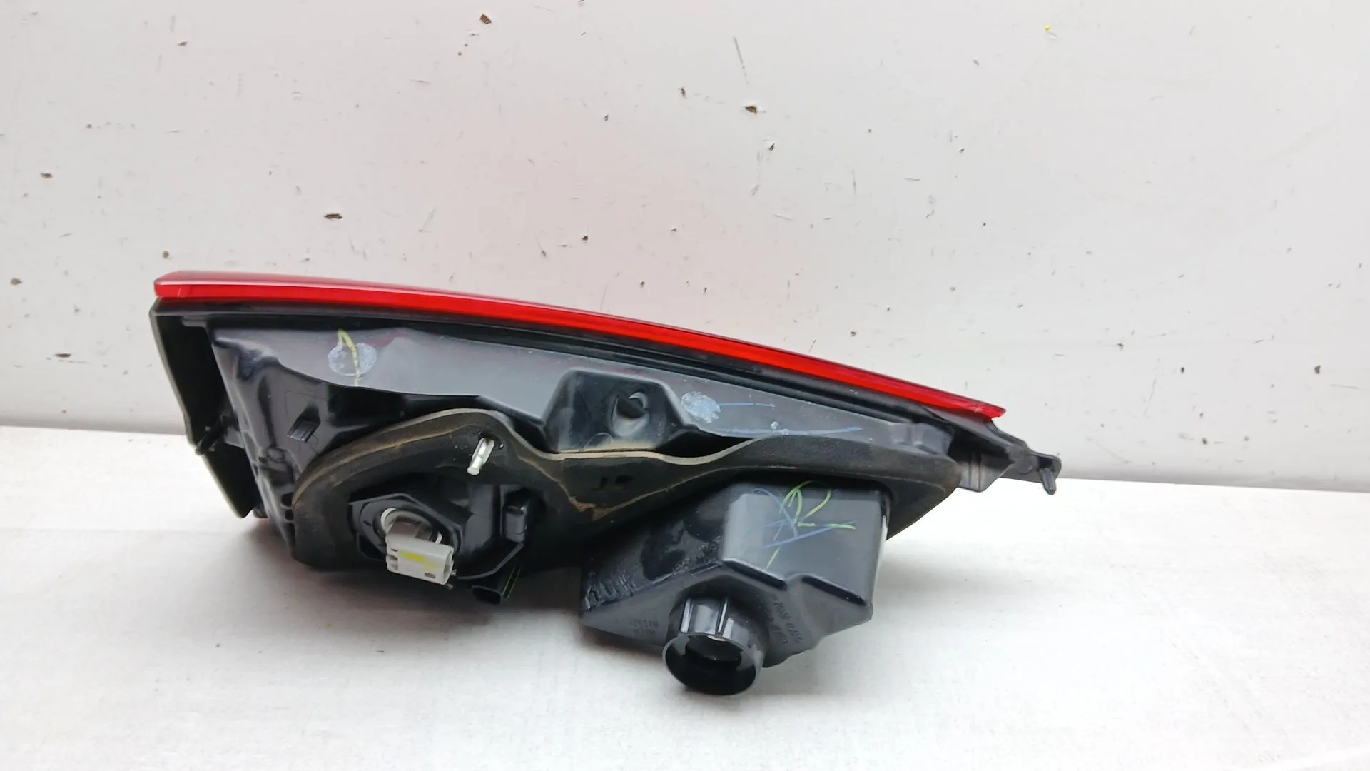 Piloto Trasero Izquierdo Interior para Nissan Qashqai Ii (J11, J11_)
