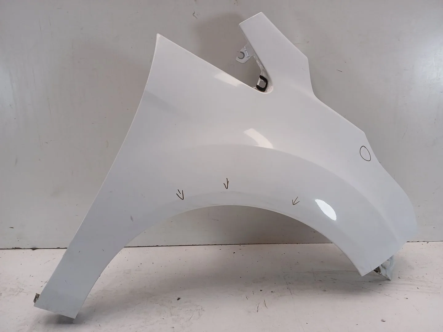 Aleta Delantera Derecha para Ford B-Max (Jk)