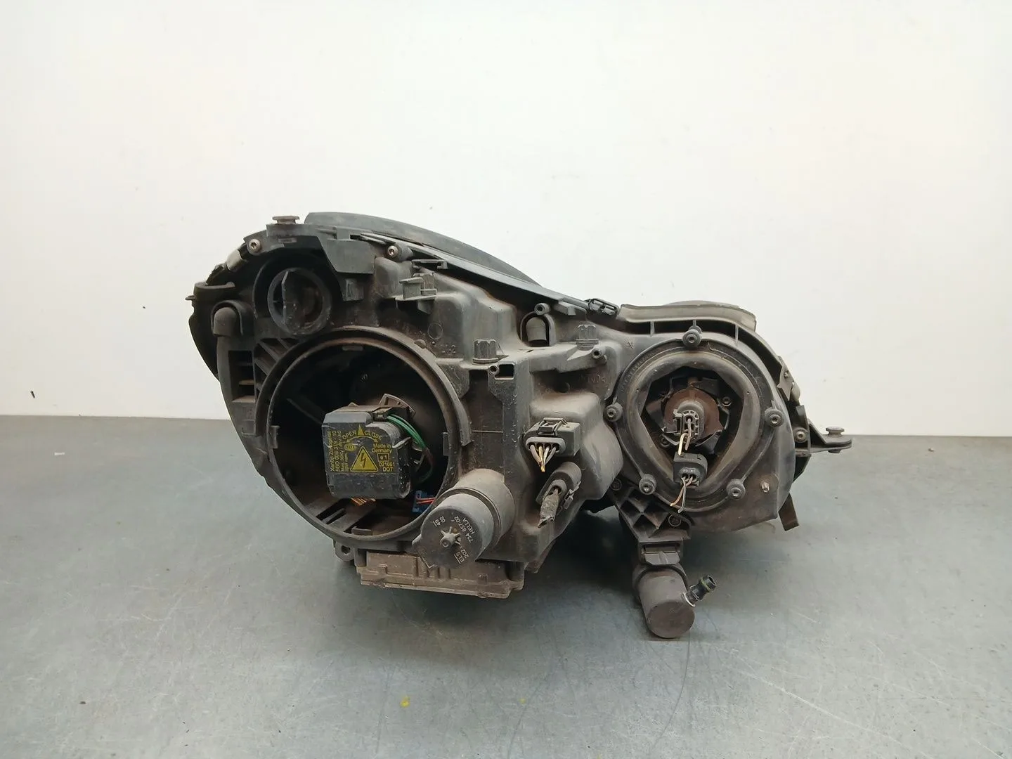 Faro Izquierdo para Mercedes-Benz Clase E (W211)
