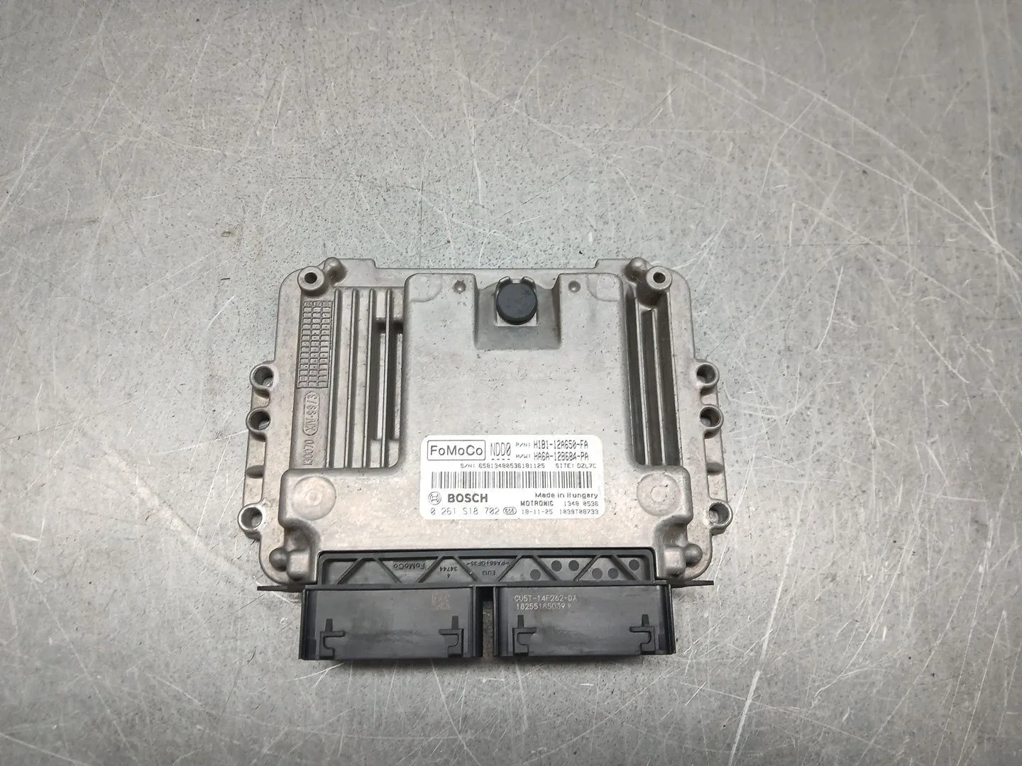 Centralita Motor Uce para Ford Fiesta Vii (Hj, Hf)