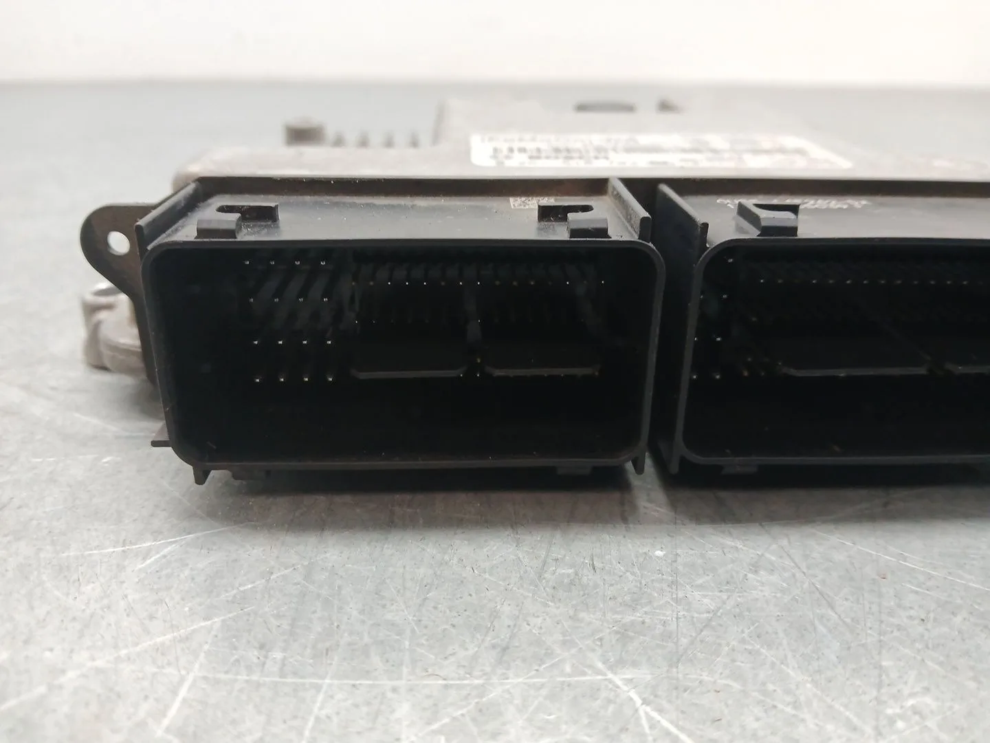 Centralita Motor Uce para Ford Fiesta Vii (Hj, Hf)