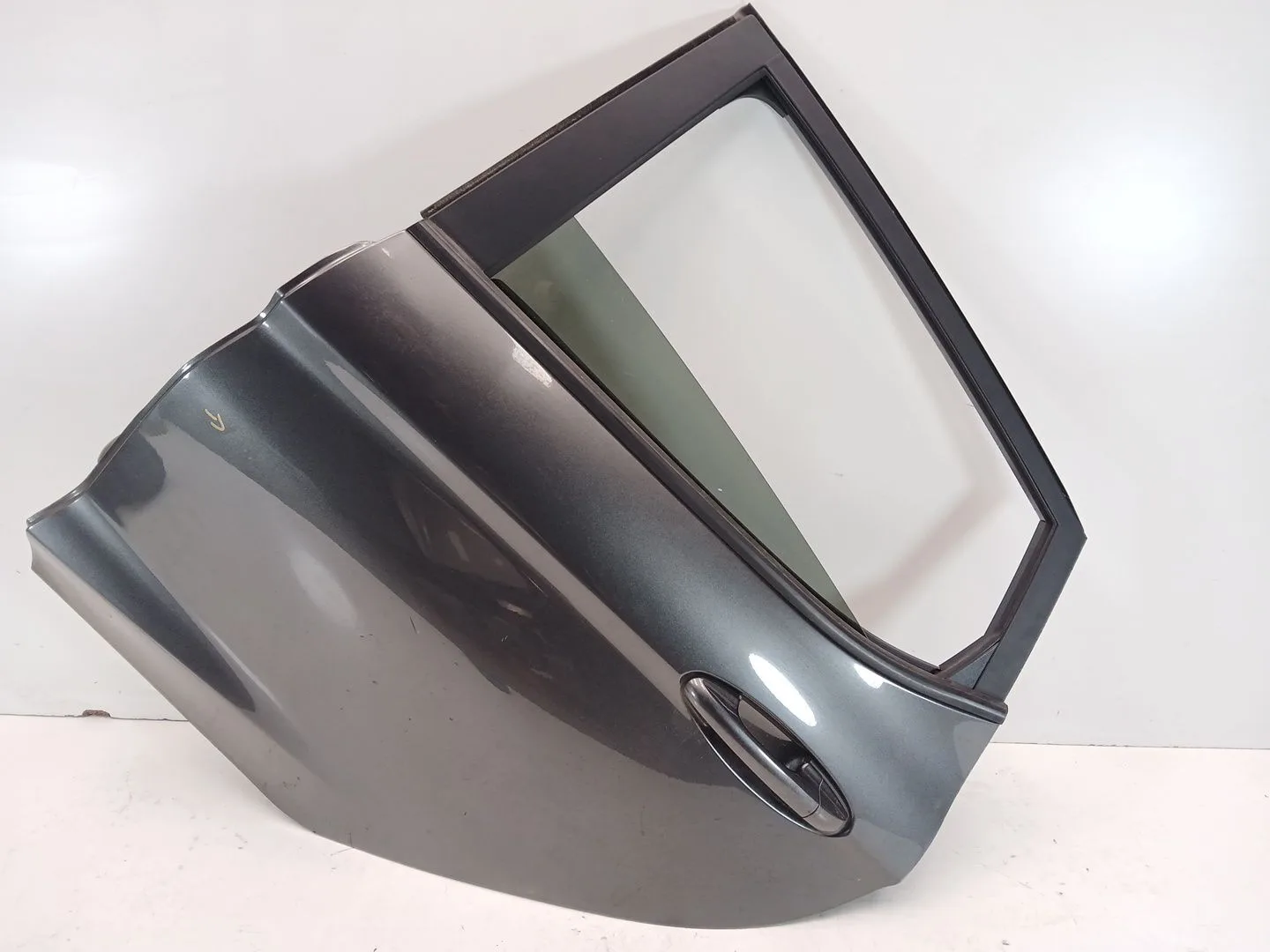 Puerta Trasera Izquierda para Ford Fiesta Vii (Hj, Hf)