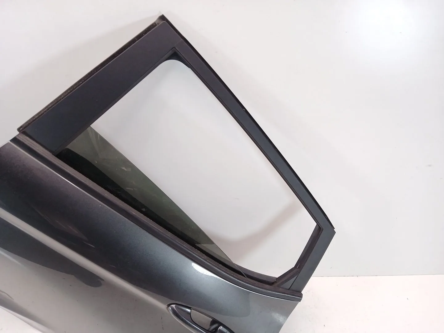 Puerta Trasera Izquierda para Ford Fiesta Vii (Hj, Hf)