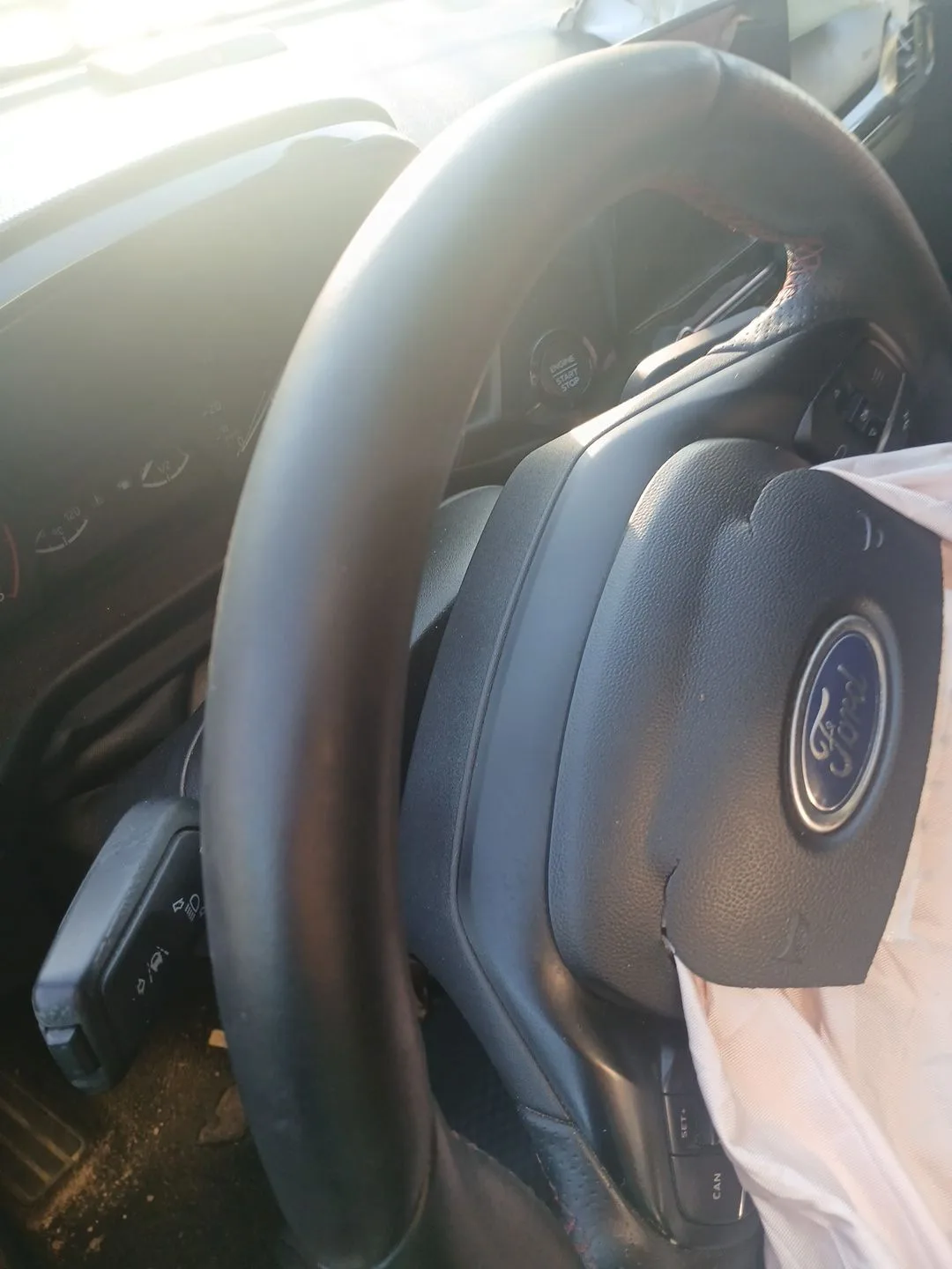 Volante para Ford Fiesta Vii (Hj, Hf)