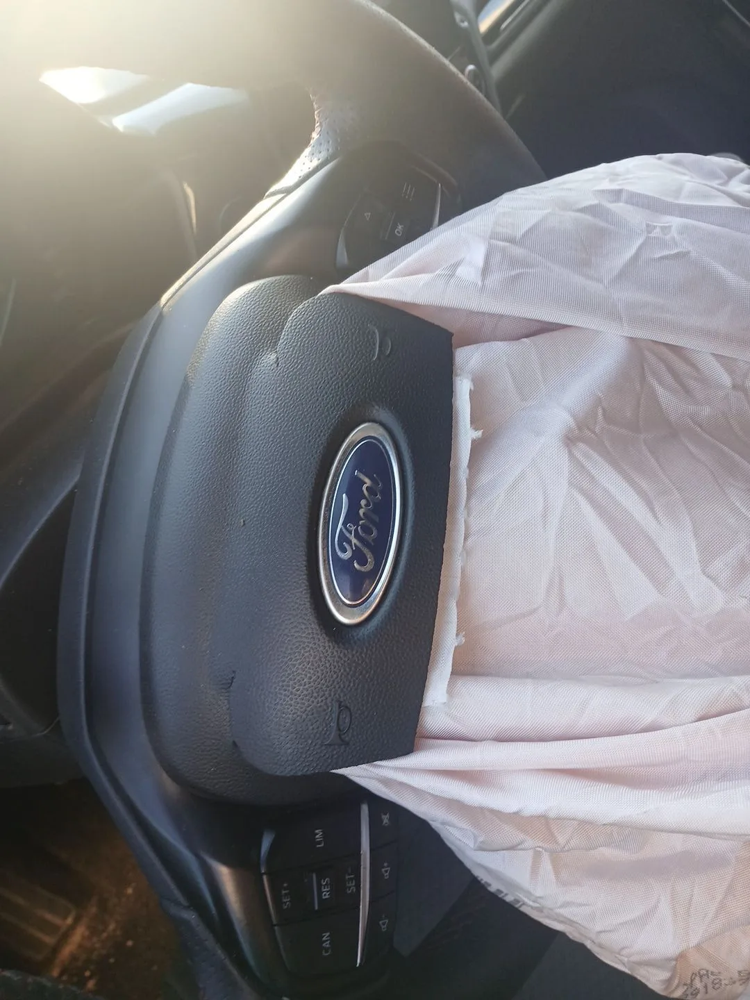 Volante para Ford Fiesta Vii (Hj, Hf)