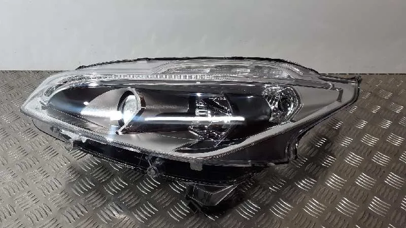 Faro Izquierdo para Peugeot 208
