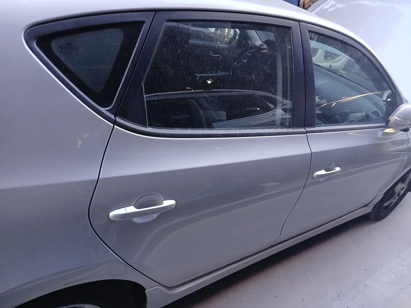 Puerta Trasera Derecha para Hyundai I30 (Fd)