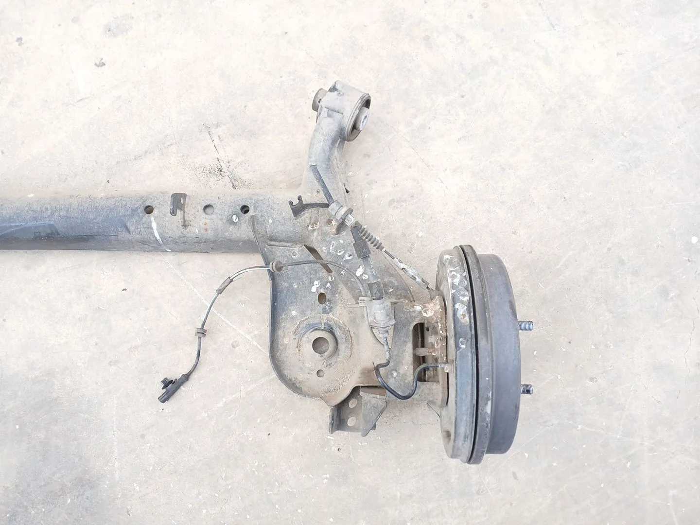 Puente Trasero para Ford Tourneo Courier (C4A)