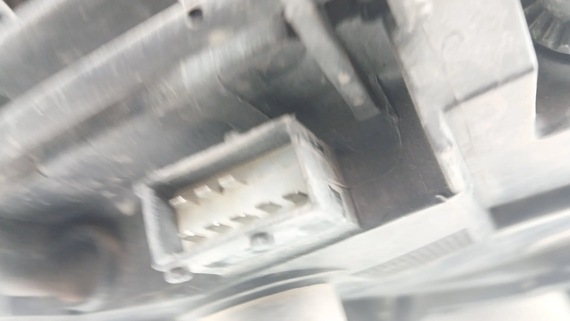 Faro Izquierdo para Opel Corsa D (S07)