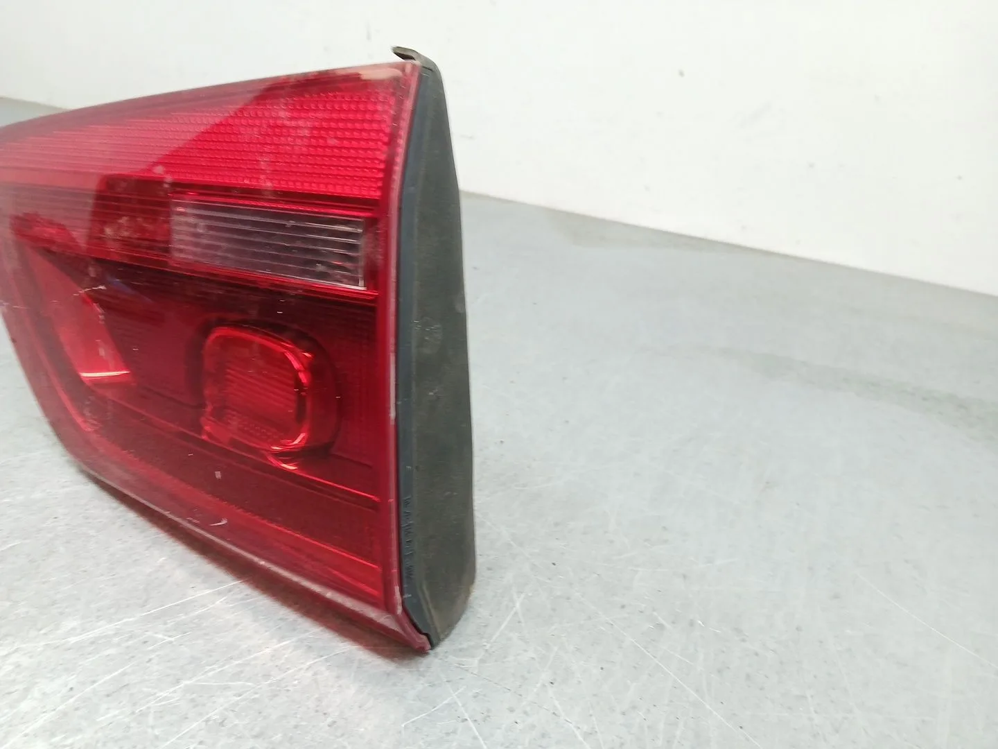 Piloto Trasero Izquierdo Interior para Volkswagen Touran (1T3)