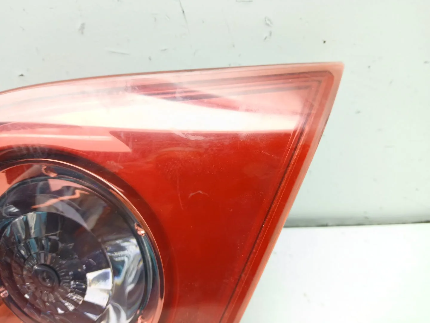 Piloto Trasero Derecho Interior para Mazda 3 Sedan (Bk)