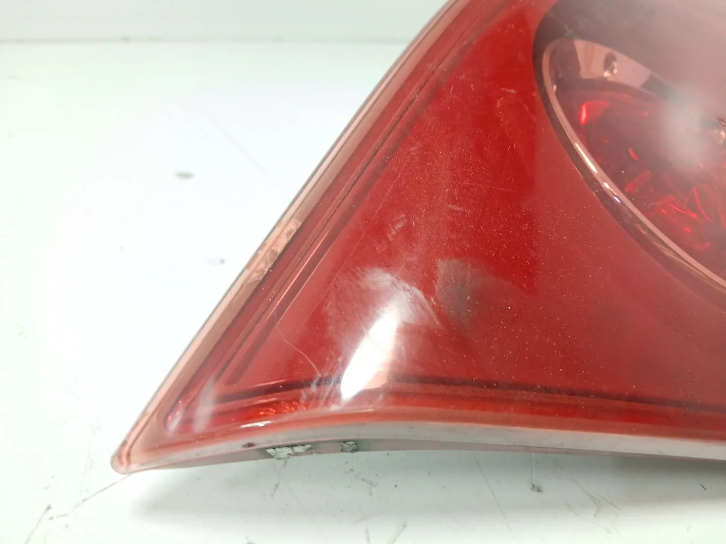 Piloto Trasero Izquierdo Interior para Mazda 3 Sedan (Bk)