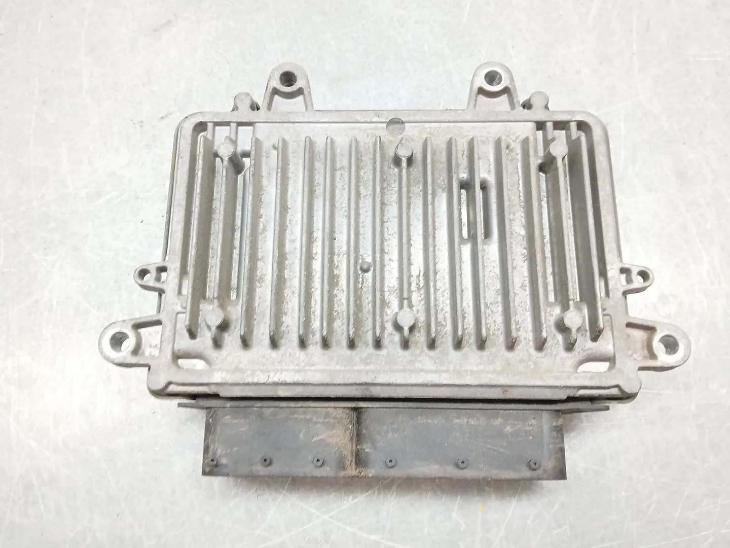 Centralita Motor Uce para Mercedes-Benz Clase A (W169)