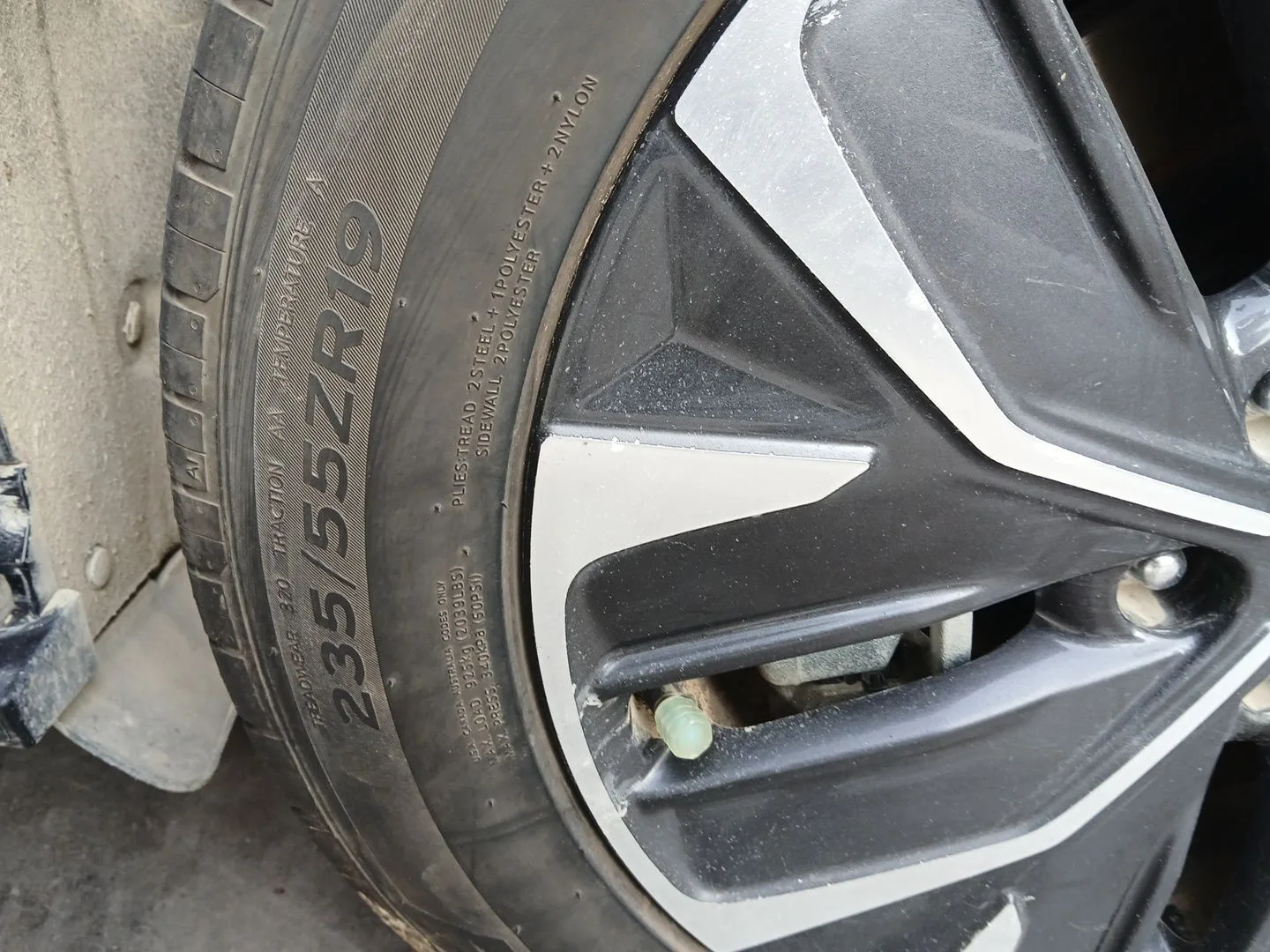 Llanta Trasera Izquierda para Kia Ev6 (Cv)