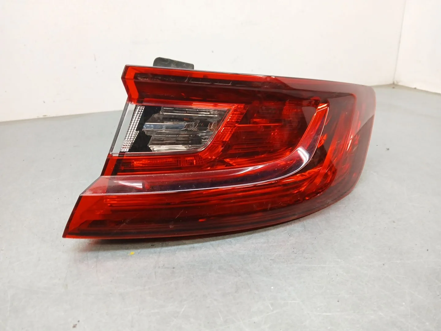 Piloto Trasero Derecho para Renault Megane Iv Hatchback (B9A/M/N_)