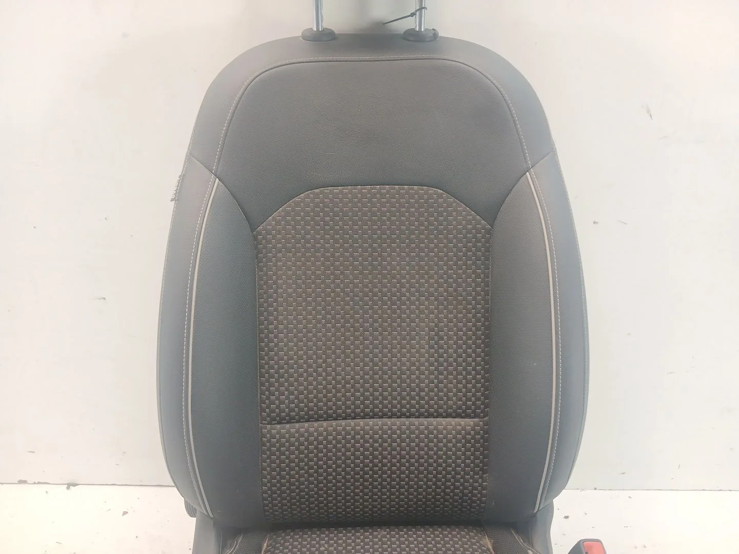 Asiento Delantero Derecho para Kia Xceed (Cd)