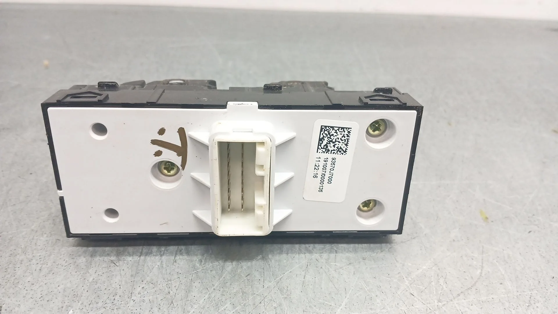 Mando Elevalunas Delantero Izquierdo para Kia Xceed (Cd)
