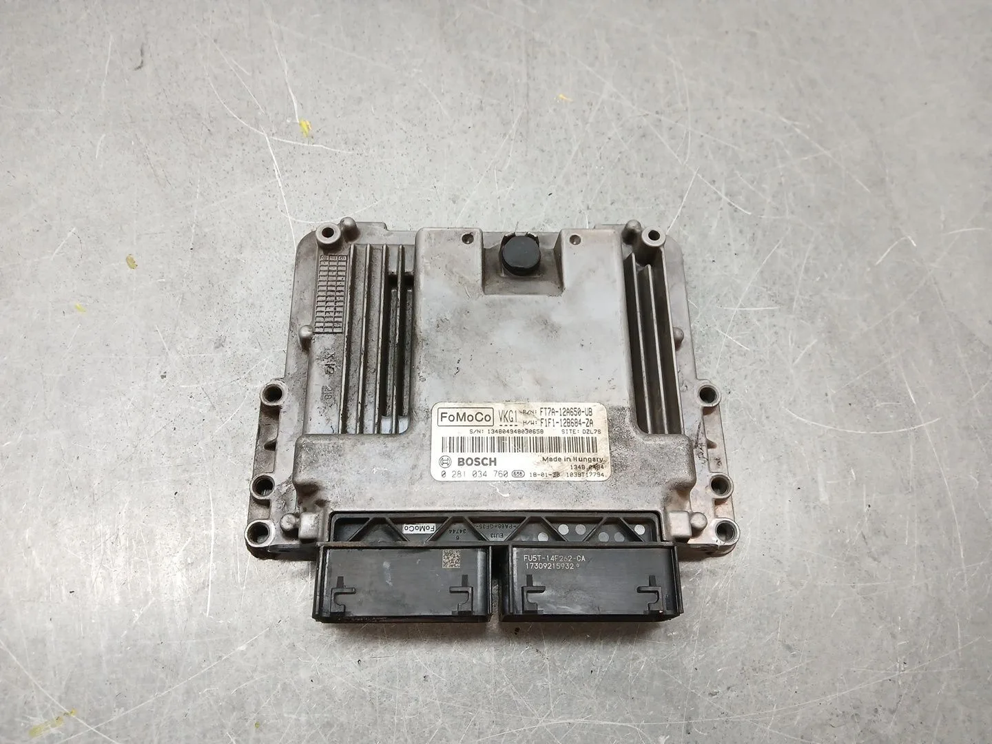 Centralita Motor Uce para Ford Transit Courier B460 Monospace