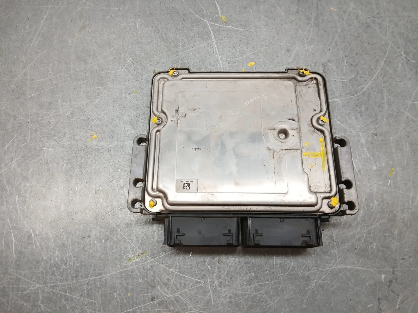 Centralita Motor Uce para Ford Transit Courier B460 Monospace