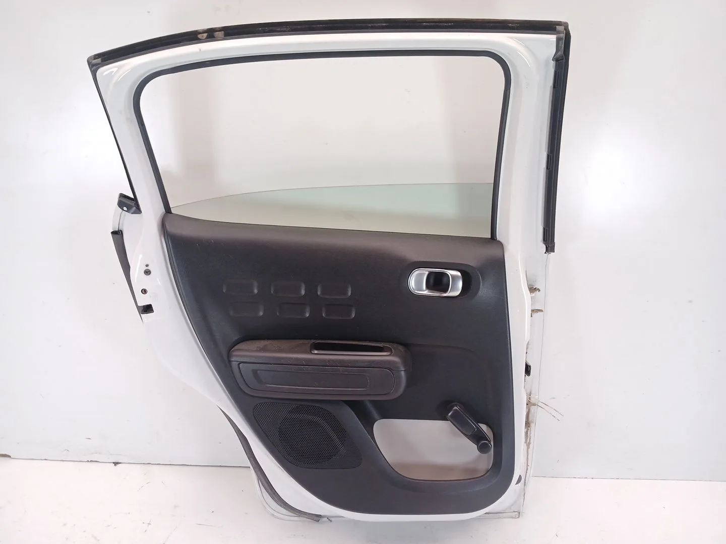 Puerta Trasera Izquierda para Citroën C3 Iii (Sx)